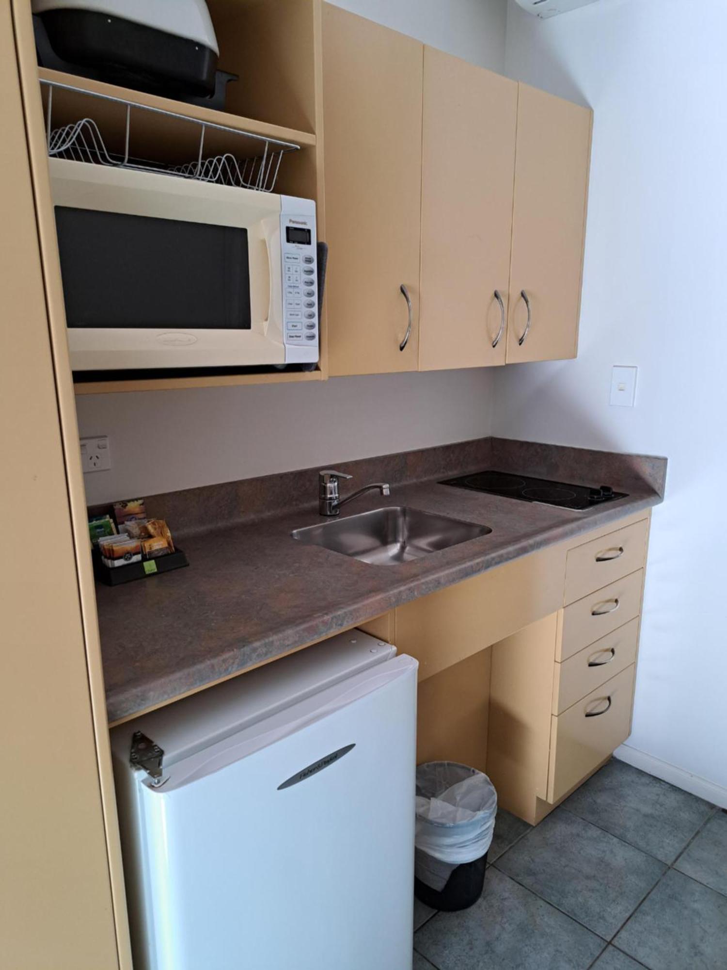 Village Motel Havelock North Εξωτερικό φωτογραφία